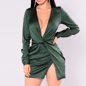 FashionNova Sugar Free Dress - Hunter Green xs